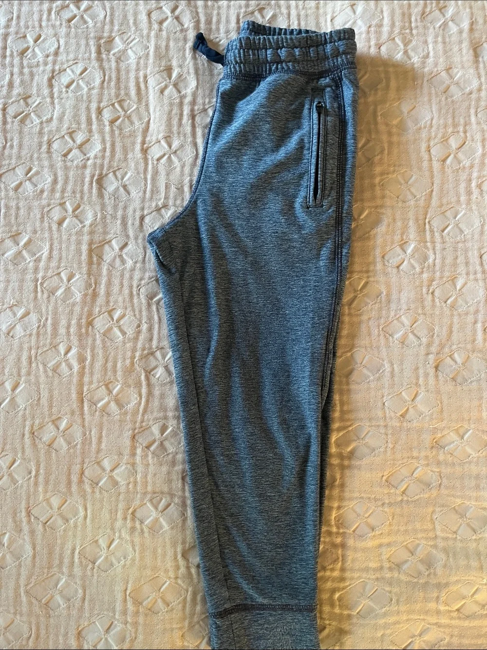 Primary flex knit